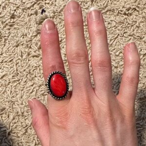 Custom made sterling silver ring
Size 6